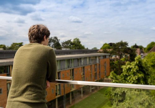 Tips for Managing Living Expenses as a UK University Student
